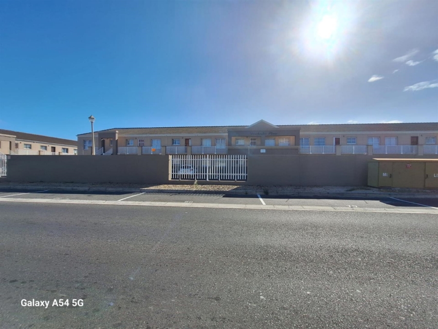 2 Bedroom Property for Sale in Parklands Western Cape